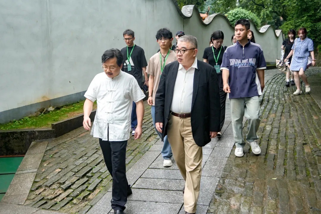钱文忠